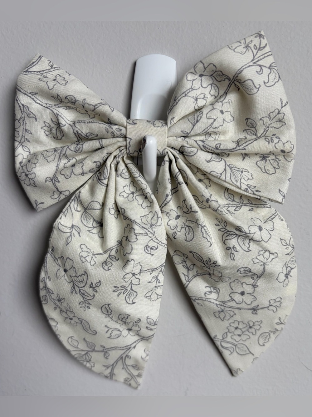 Noralee Cream Floral Bow Hair Clip